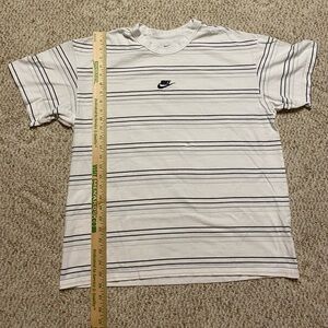 Nike Center Swoosh White Striped T-shirt